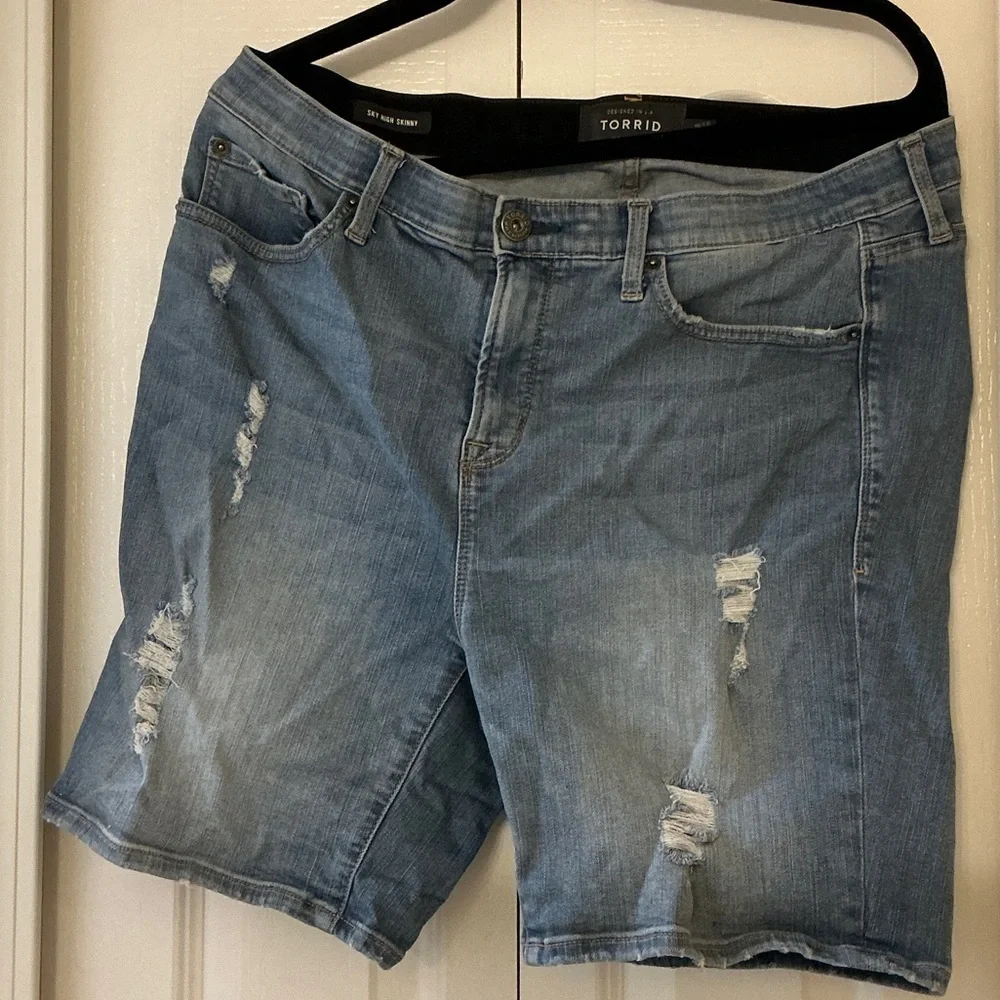 Torrid Sky High Distressed Denim Bermuda Shorts - Blue
